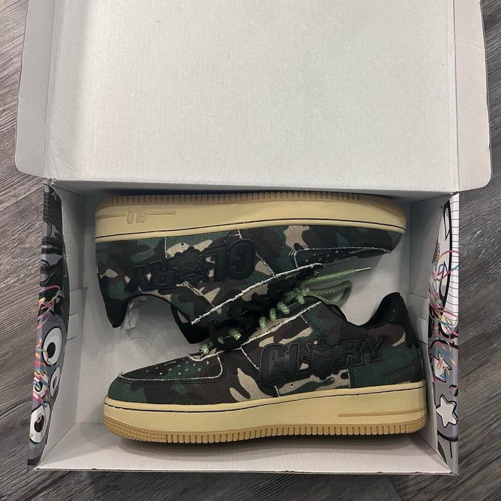 Camo glory boy 1s, size U.S 8.5 (runs big)